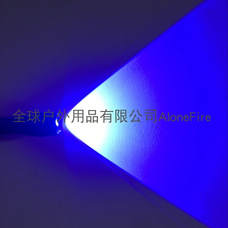 LED蓝光手电筒可充电家用户外LED超亮远射夜钓强光灯18650