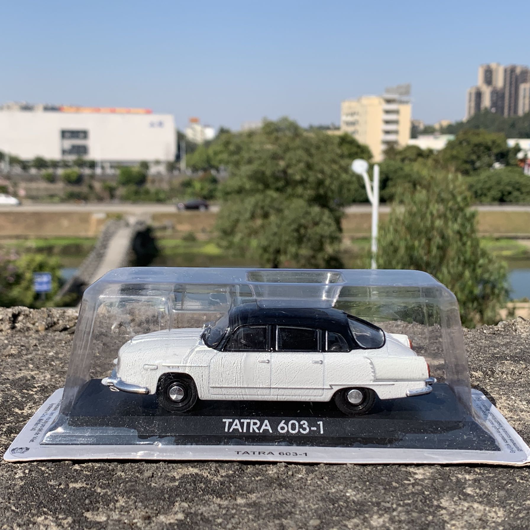 掌柜推荐！前苏联 1:43TATRA 603太拖拉 合金老爷车长12cm - 图0