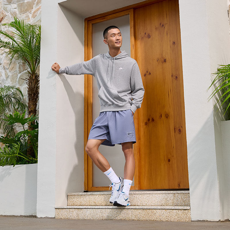 耐克男子健身套头连帽衫春季针织休闲拼接叠搭NIKE CLUB FN3867,淘宝优惠券,粉丝福利购,淘宝优惠卷