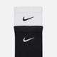 Nike 1 ຄູ່ ຖົງຕີນການຝຶກອົບຮົມກາງຕີນທີ່ສະດວກສະບາຍ ແລະແຫ້ງໄວ