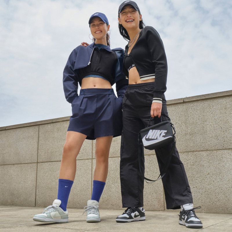 Nike耐克官方DUNK LOW女子运动鞋板鞋低帮复古胶底熊猫配色DZ2794