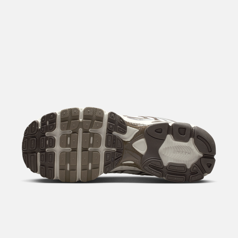 耐克女子缓震气垫鞋冬季新款运动鞋NIKE AIR MAX MOTO 2K IO1915 - 图3