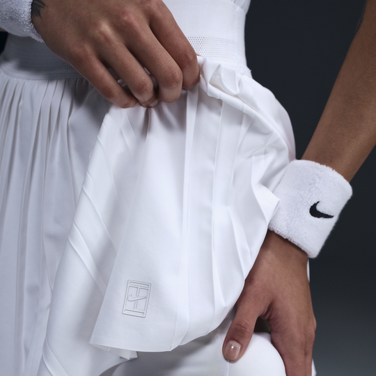 耐克女子速干网球半身裙春季褶裥透气举重NIKE DRI-FIT FZ6513