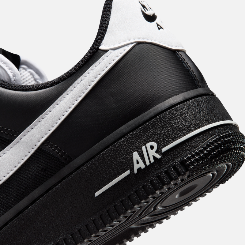 耐克空军一号女子秋冬板鞋NIKE