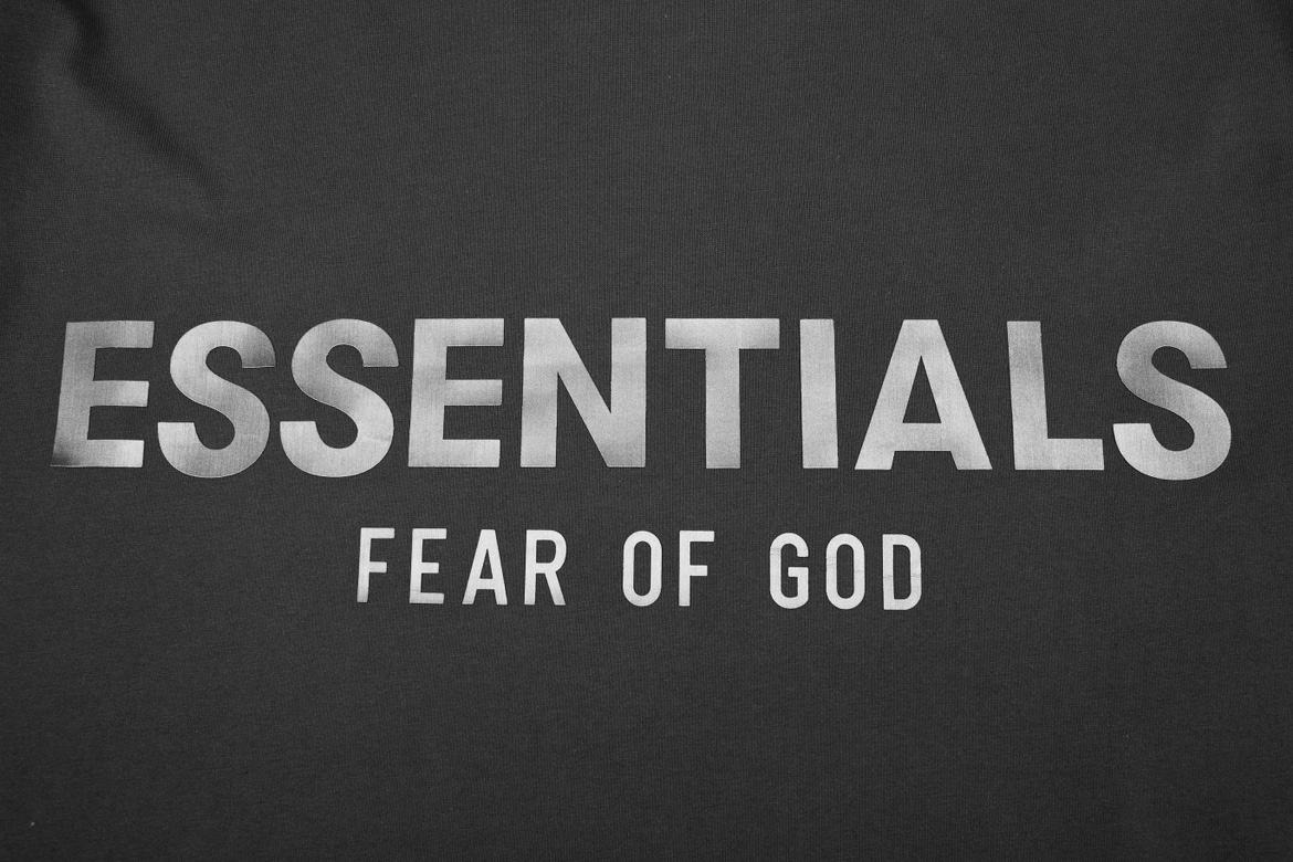 欧美潮牌FEAR OF GOD FOG ESSENTIALS 复线反光硅胶宽松高街短袖T