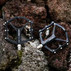 Педали для велосипеда onirii奥利尼山地公路车脚踏平踏铝合金轻量培林自行车防滑脚踏板