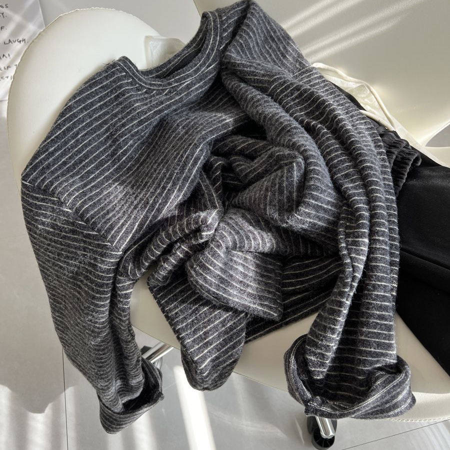 广州十三行女装条纹长袖t恤衫女春秋韩系慵懒风毛绒软糯打底上衣 - 图1