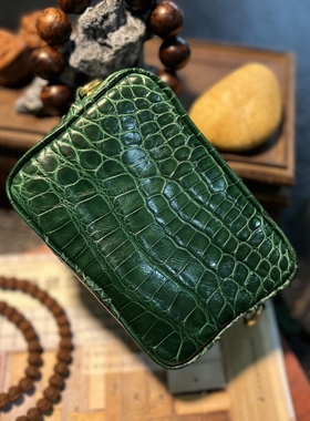 鳄鱼皮文玩核桃手串收纳包