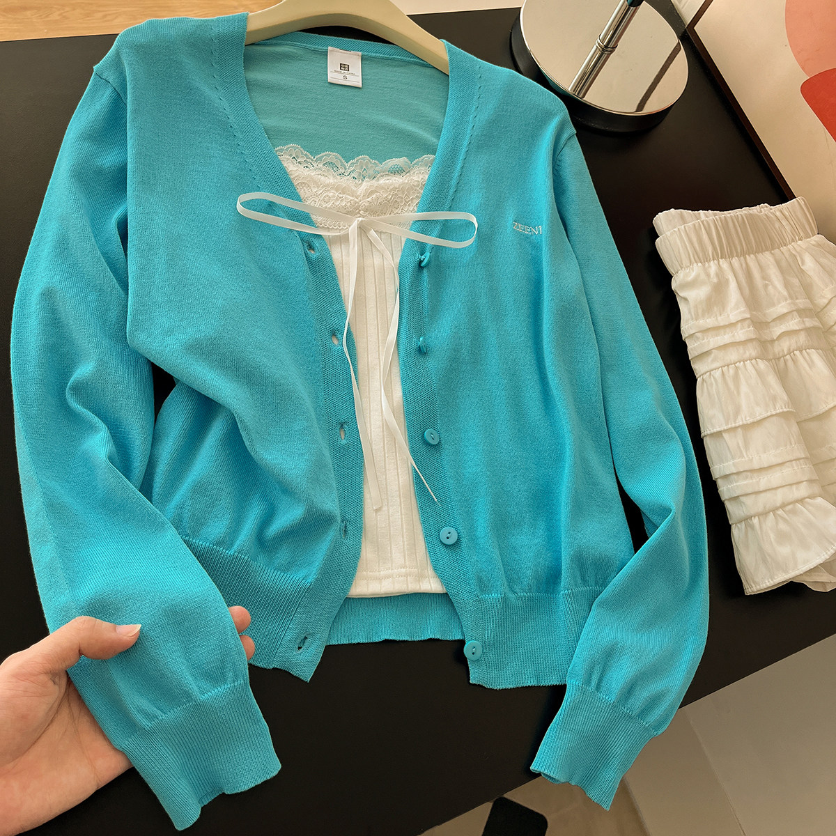 氧气松弛！韩系多巴胺蓝色针织开衫女蕾丝拼接系带小吊带早秋套装,淘宝优惠券,粉丝福利购,淘宝优惠卷