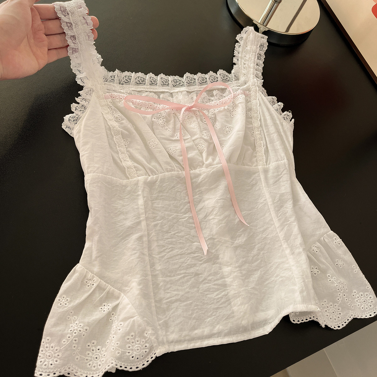 早秋氛围感穿搭！温柔粉色针织开衫女蕾丝拼接小吊带减龄好看套装,淘宝优惠券,粉丝福利购,淘宝优惠卷