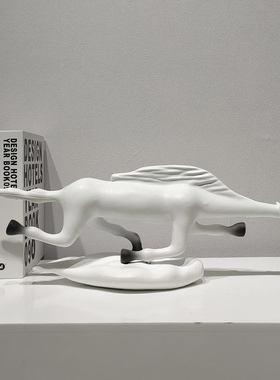 创意艺术马雕塑摆件追风飞马酒店大堂客厅办公室桌面装饰艺术陈设