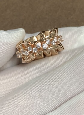 芮恩女玫瑰金奢华裙摆戒指钻戒