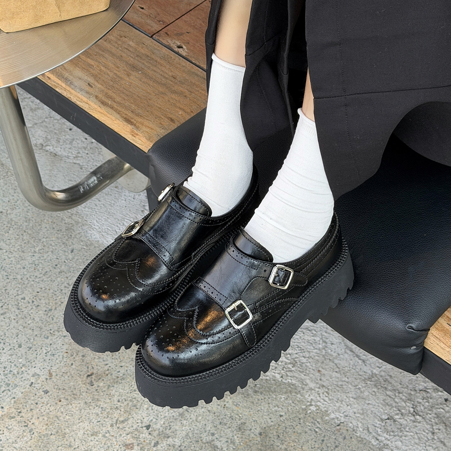 真皮小皮鞋女2026新款百搭厚底雕花布洛克德训鞋圆头深口黑色单鞋,淘宝优惠券,粉丝福利购,淘宝优惠卷