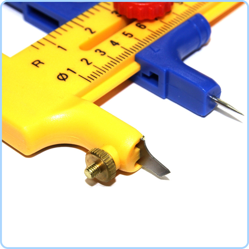 台湾101大发DAFA 划圆刀 圆规刀 裁圆刀 画圆刀 割圆刀 - 图1