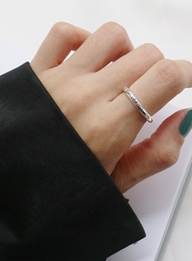 s925纯银开口笑脸戒指 极简约英文字母Smile指环 ins款Chic戒指