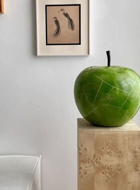 法式中古红苹果雕塑摆件售楼处卧室客厅玄关家居艺术装饰高级礼品