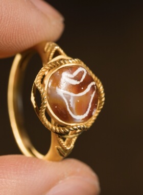 千年孤品天珠镶蚀红玉髓戒指环子手饰收藏品18K黄金小众设计感女