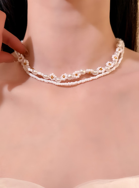 HEY TAO春季清新白色串珠花朵项链高级感文艺百搭叠戴锁骨链颈链