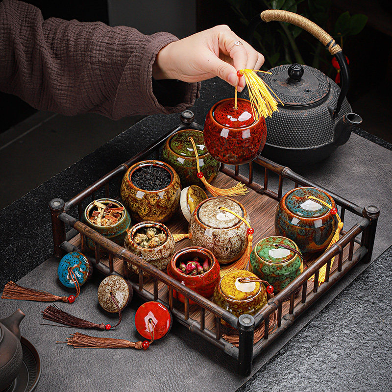 Ceramic large, medium and small portable tassel tea can packaging