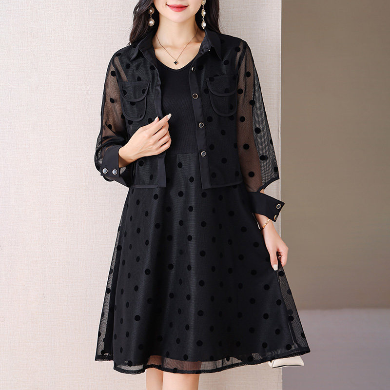  伊自尚服饰大码女装