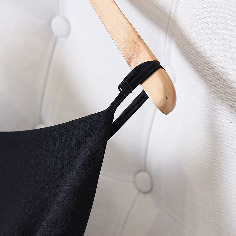  伊自尚服饰大码女装