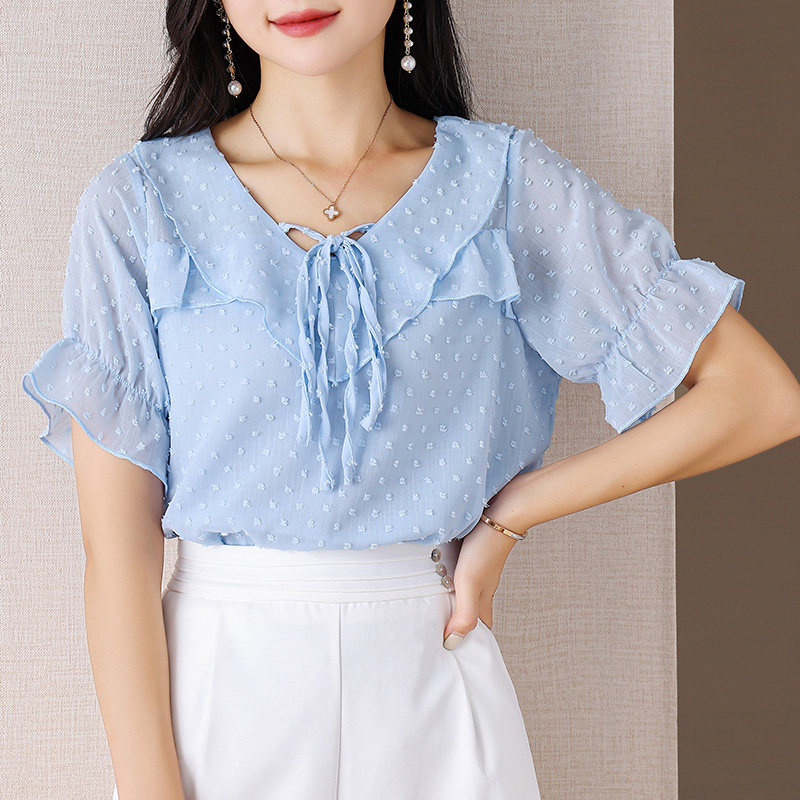  伊自尚服饰衬衫