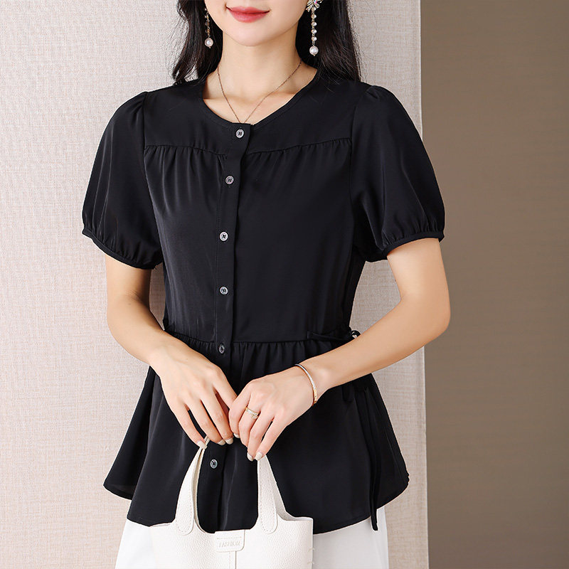  伊自尚服饰衬衫