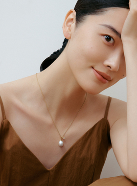 Fellala/翡拉拉「简奢3.0」系列浮光锁骨链珍珠吊坠项链
