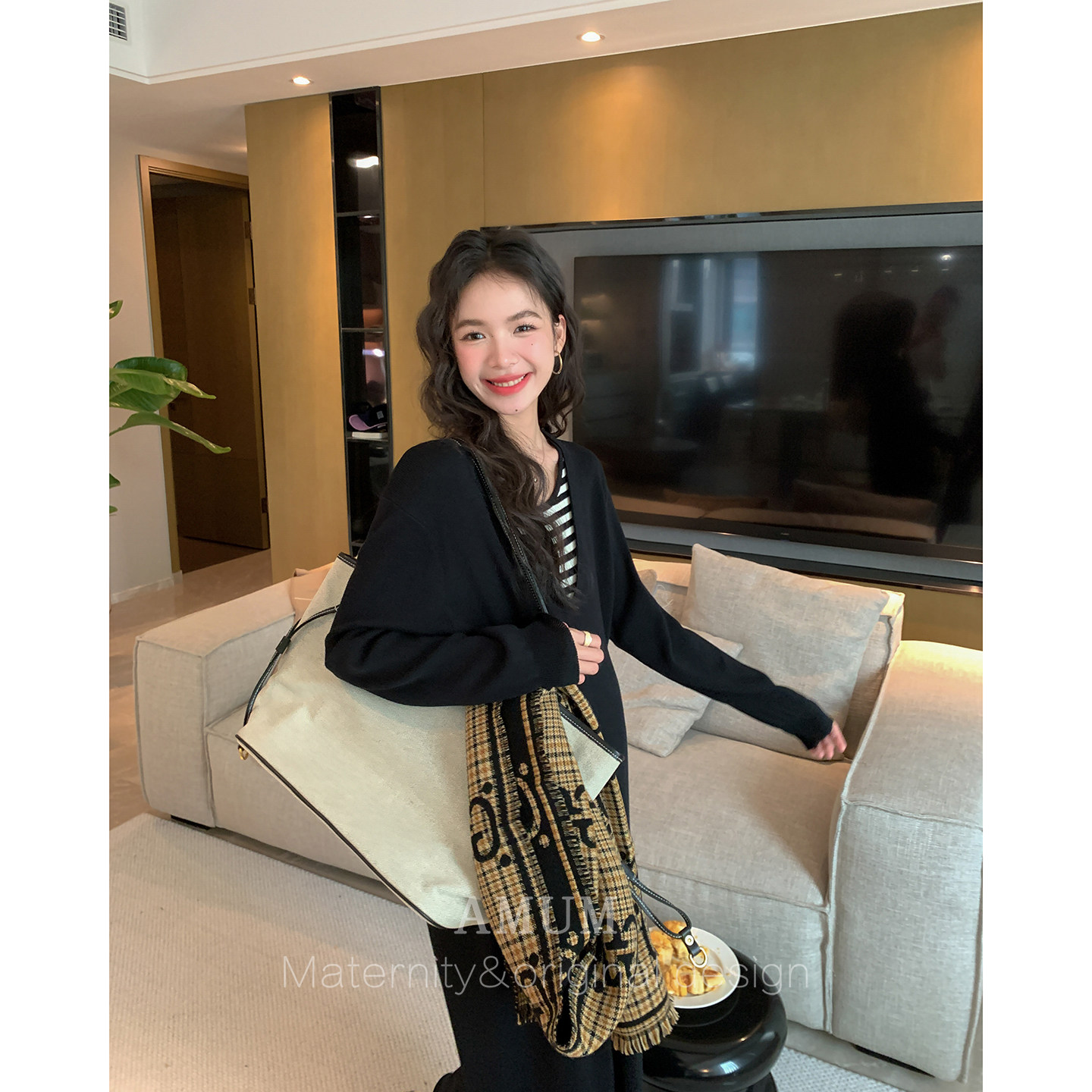 ◆AMUM孕妇装◆限于温柔~假两件V领条纹拼接宽松休闲针织连衣裙,淘宝优惠券,粉丝福利购,淘宝优惠卷