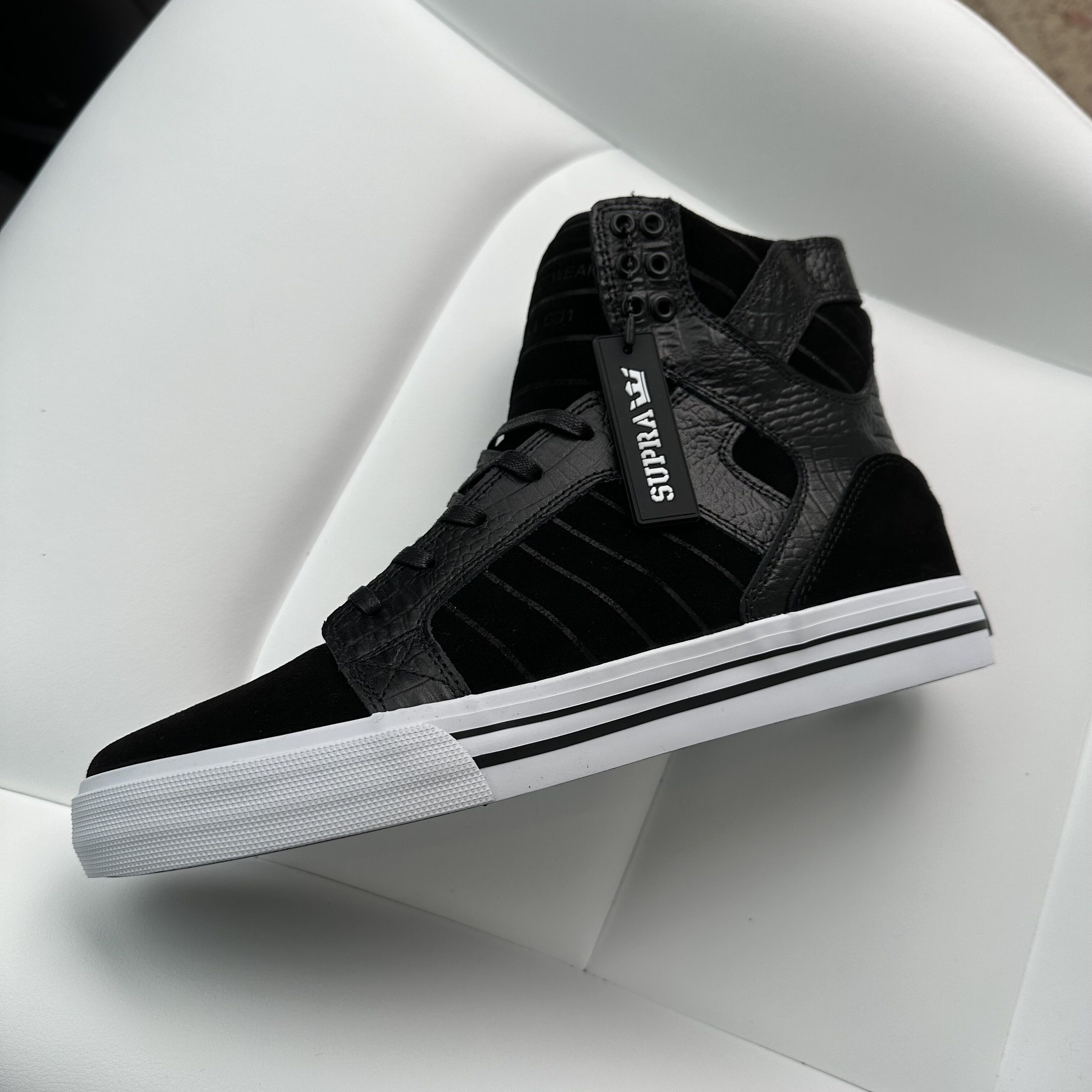 Supra Skytop黑色翻毛皮X鳄鱼纹高街高帮男流行板鞋比伯同款百搭