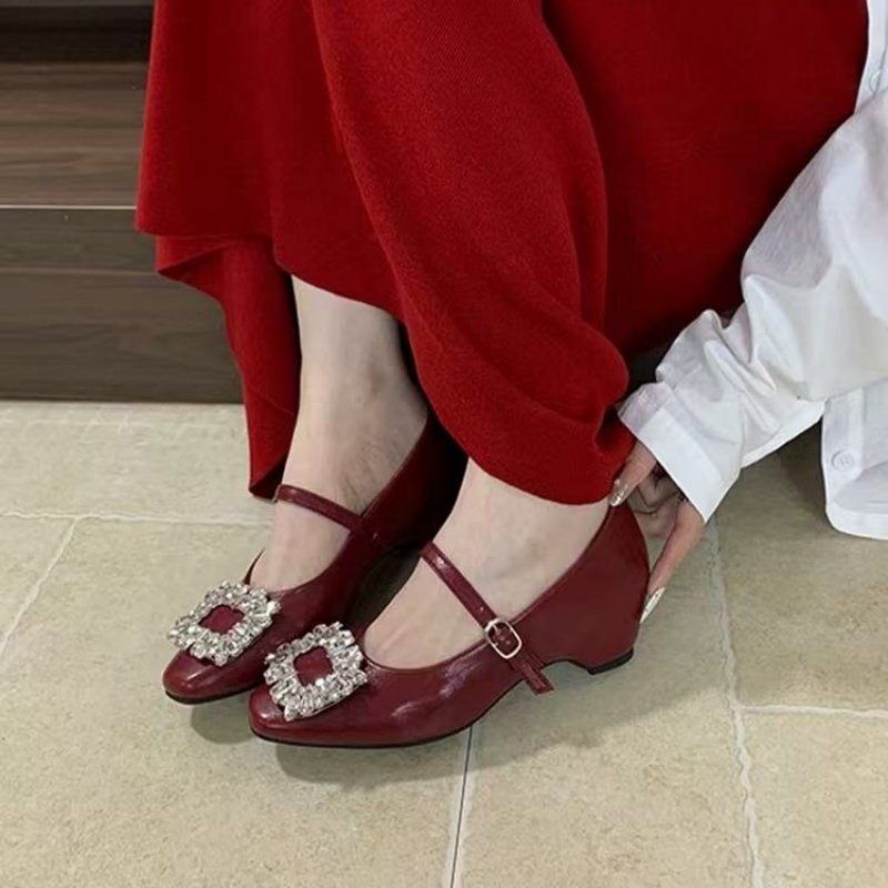 内增高单鞋女2026新款春季浅口女鞋方扣水钻高跟鞋红色玛丽珍鞋子,淘宝优惠券,粉丝福利购,淘宝优惠卷