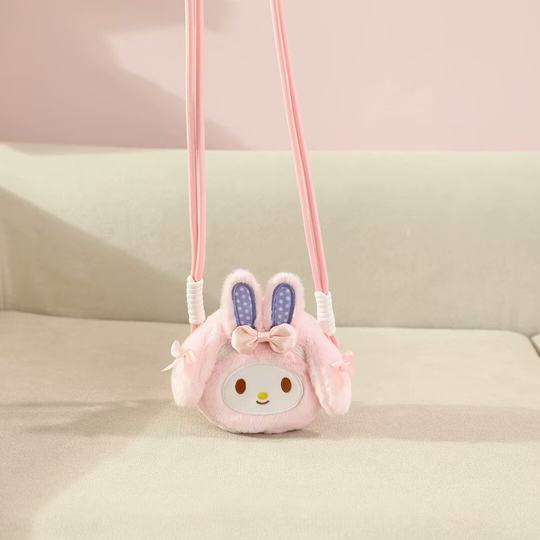 Cute cartoon high-looking pink plush coin purse