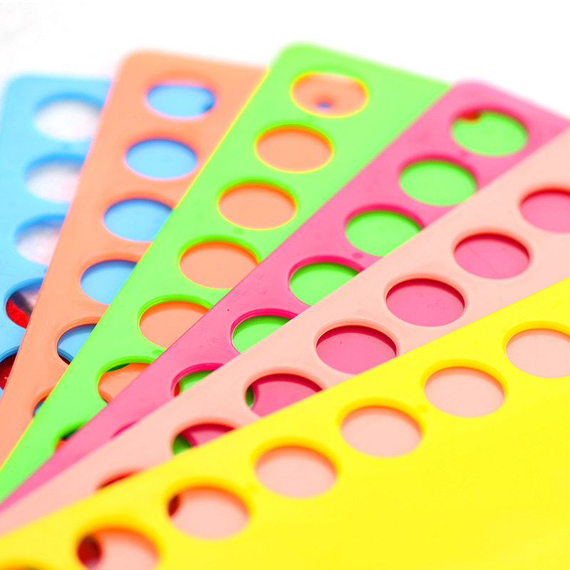 苏绣刺绣绣线绕线板缠线板理线板十字绣穿线板彩色单片价颜色随机,淘宝优惠券,粉丝福利购,淘宝优惠卷