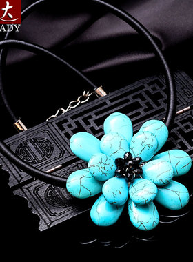 山茶花伶达民族风红色短款女配饰