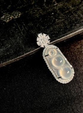 伶达冰透白色玛瑙玉髓葫芦女士精品百搭吊坠项链锁骨链