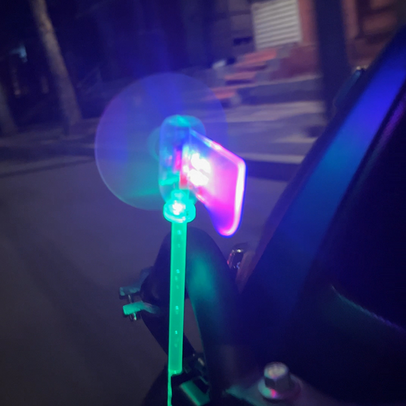 摩托车日行灯风能灯电动车装饰用品风力发电led追尾灯超亮装饰灯