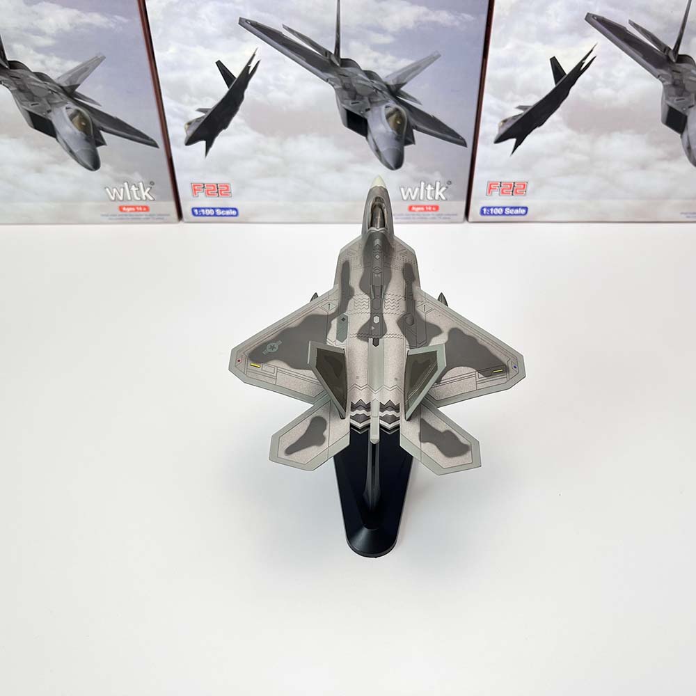 1/100美军F22 F-22猛禽隐形战斗机飞机合金模型军事仿真成品摆件-图0