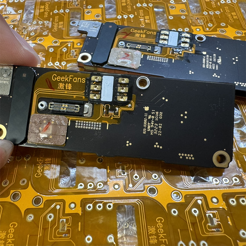 苹果15pro/15pm激锋内置改单卡排线适用美版有锁无锁通用GeekFans