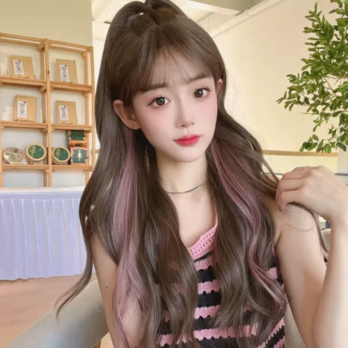 Парик, челка, шлем, придает объем