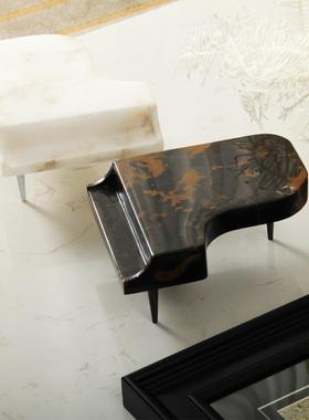 屿物为居 现代轻奢样板间儿童房书桌书架软装饰品音乐钢琴主题儿