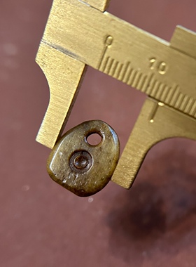 藏区回流牦牛骨咒点牌子吊坠挂坠侧挂藏传文玩配饰卡子大孔道迷你