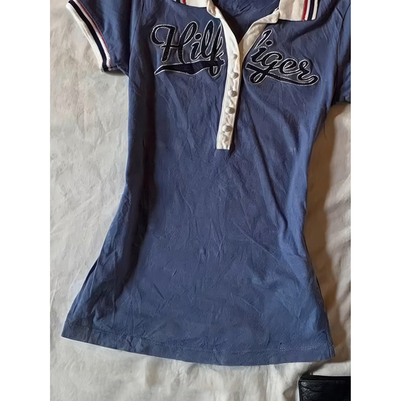 涂涂和阿冉 原创复古红色字母短袖T恤女收腰设计感小众POLO衫上衣,淘宝优惠券,粉丝福利购,淘宝优惠卷