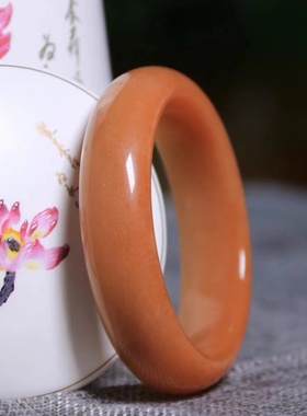 佘太翠常规女天然玉石冰透糖手镯