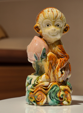 唐三彩陶瓷猴子摆件十二生肖猴