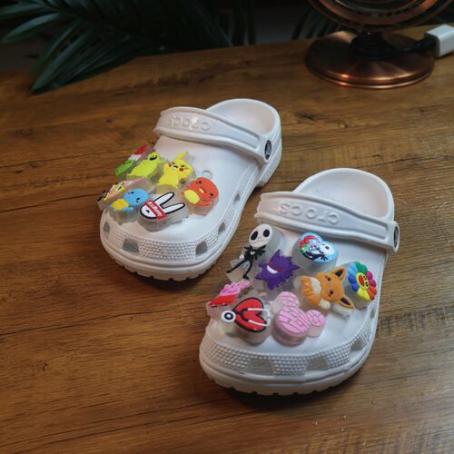 3D立体LED洞洞鞋鞋扣 crocs夜光亮灯儿童鞋花PVC卡通闪灯配件饰品 - 图0