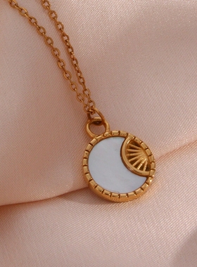 欧美ins简约摩登流行项坠饰品 不锈钢贝壳月亮阳光小圆牌吊坠项链