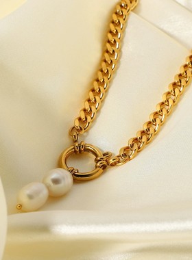 欧美不锈钢18K金不锈钢两颗珍珠吊坠弹簧扣古巴链项链女性项链