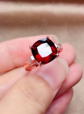天然纯银方形大气石榴石戒指