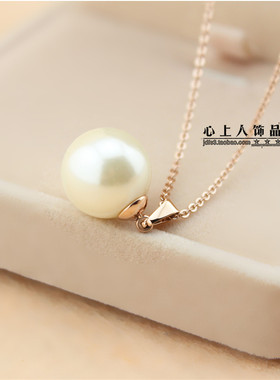 日韩珍珠吊坠项链女百搭个性钛钢简约18K玫瑰金锁骨链生日礼物