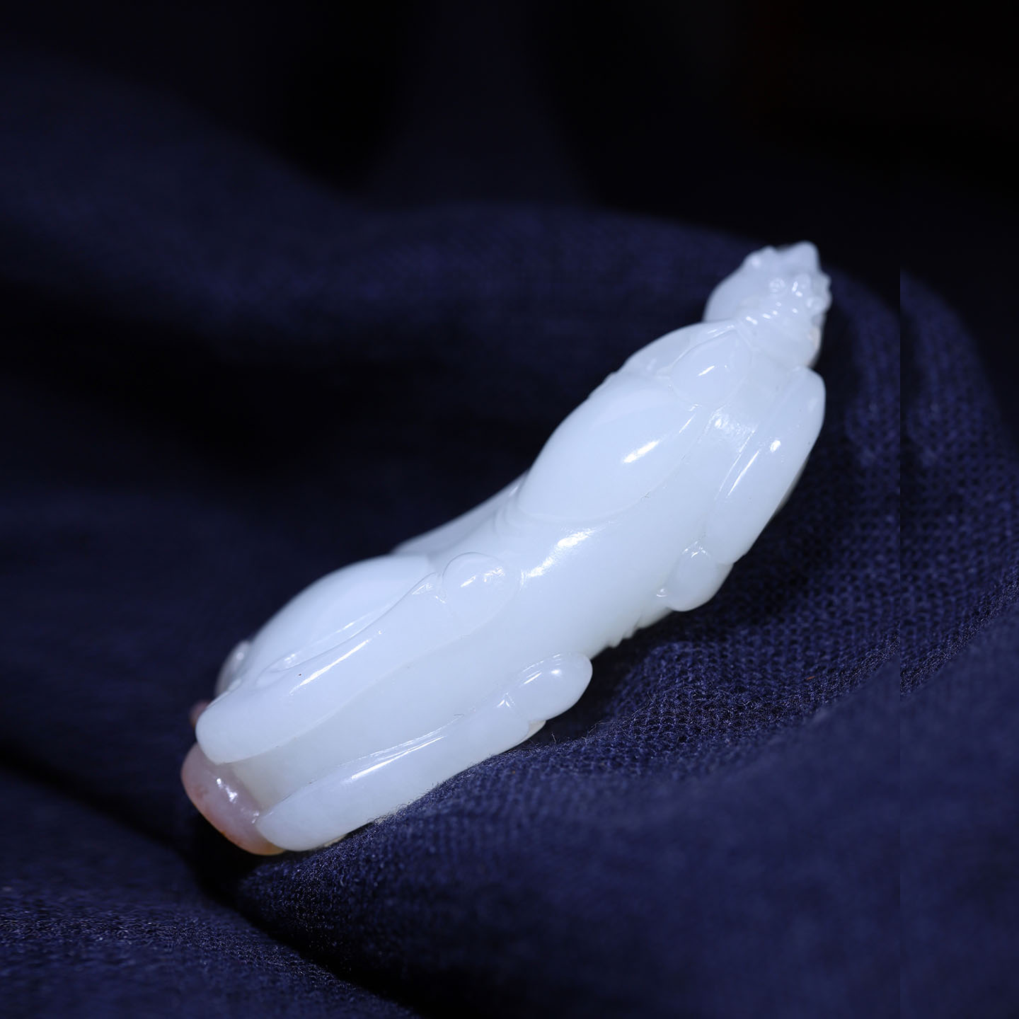 玉秀新疆和田玉马上封侯吊坠男女挂件苏工籽料雕刻羊脂定制带证书 - 图2